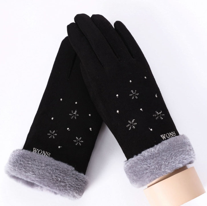 New Winter Female Lace Warm Cashmere Three Ribs Cute Bear Mittens Double thick Plush Wrist Women Touch Screen Driving Gloves 81C