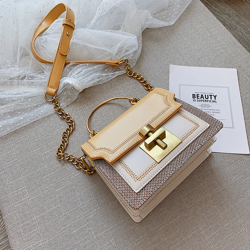 Fashionable texture chain shoulder bag