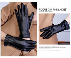 Fashionable Ladies Thick Warm Leather Gloves